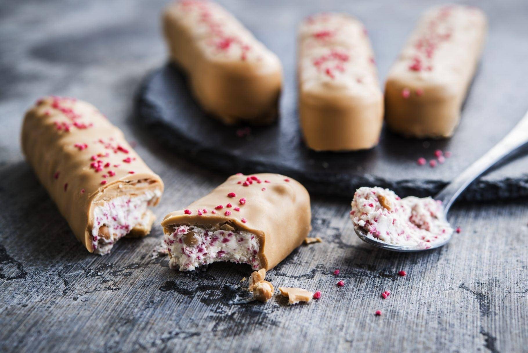 chocolate bars with peppermint filling