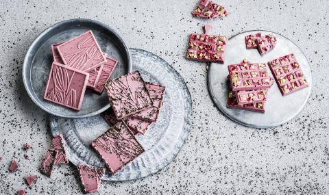 Ruby chocolate tablets with coffee coconut pistachios