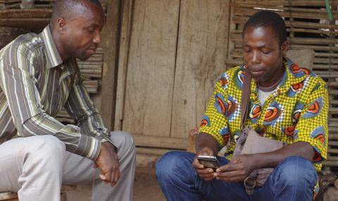 Cocoa farmers using new app