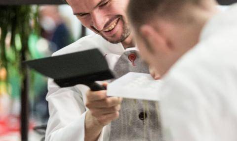 Joël Perriard, chef chocolatier at work