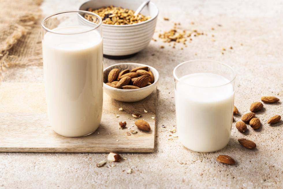 Dairy-free almond milk roasted and unroasted