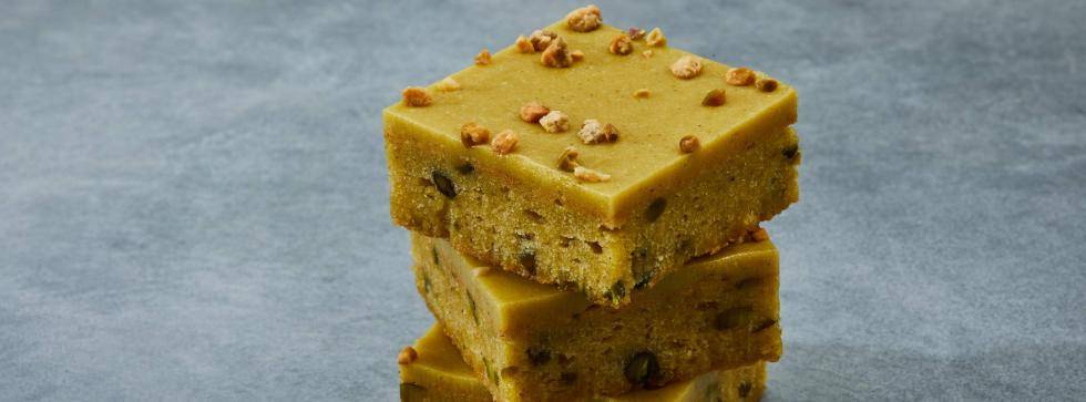 Almond & Pistachio White Chocolate Brownie