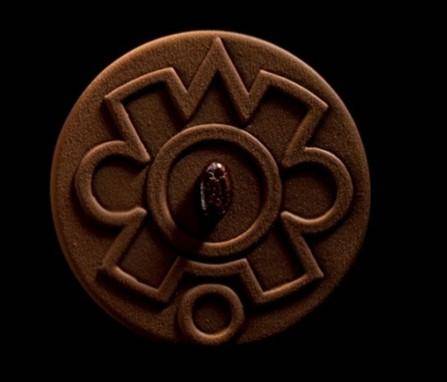 Miquel Guarro Cocoa sun: a chocolate tablet that goes back 3000 years in time