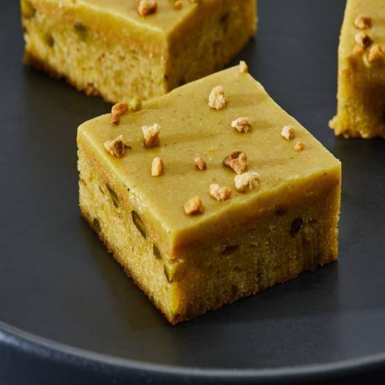 Pistachio & White Chocolate Brownie