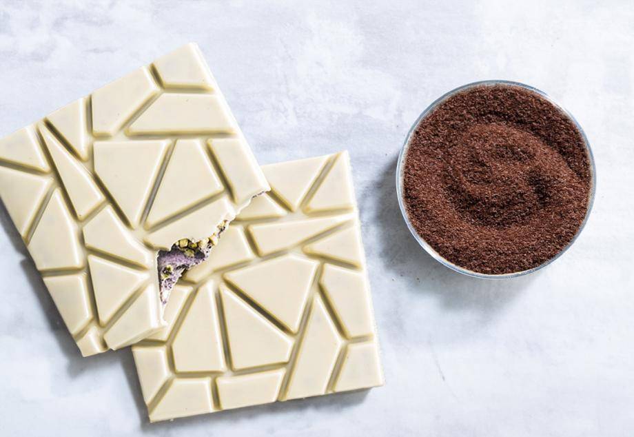 Cacaofruit powder White chocolate